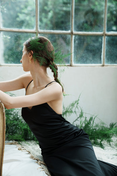 バッククロス キャミソールドレス ブラック(W261BK)