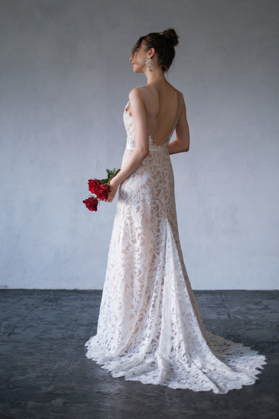 バックV レース スレンダードレス(W27)