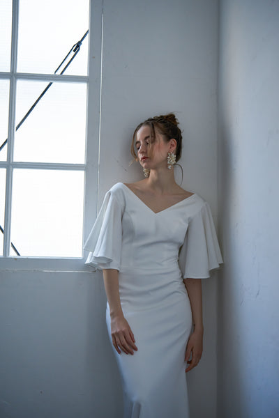 フレアスリーブ バックリボンドレス(W246)