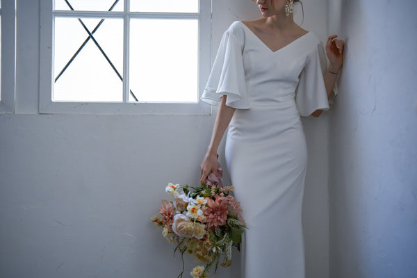 フレアスリーブ バックリボンドレス(W246)