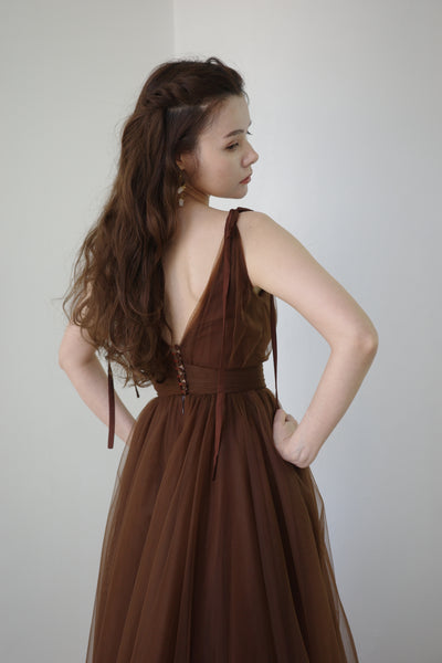 リボンショルダー Vネック ブラウン チュールドレス(W271)
