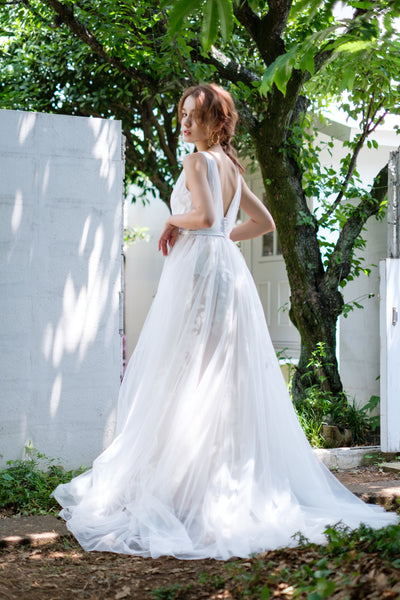 花柄刺繍 Aラインドレス(W223)