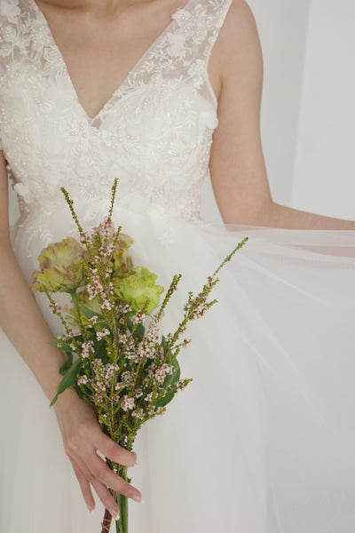 フラワーレース Vネック エンパイアラインドレス(W212)