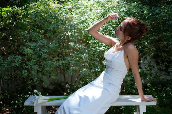 サテン ソフトマーメイド キャミソールドレス(W235)