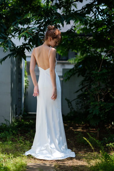 サテン ソフトマーメイド キャミソールドレス(W235)