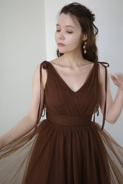 リボンショルダー Vネック ブラウン チュールドレス(W271)