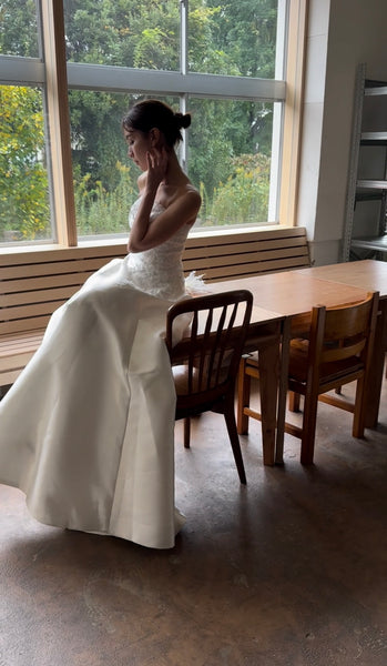 ミカド風サテン 刺繍 Aラインドレス(W353)