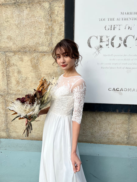 ボートネック 刺繍レース 袖付きドレス(W50)