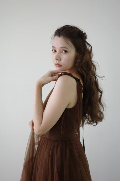 リボンショルダー Vネック ブラウン チュールドレス(W271)