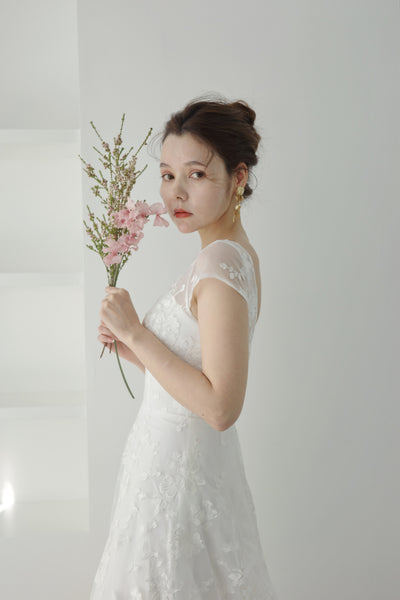 フレンチスリーブ 総レース Aラインドレス(W168)