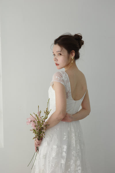 フレンチスリーブ 総レース Aラインドレス(W168)