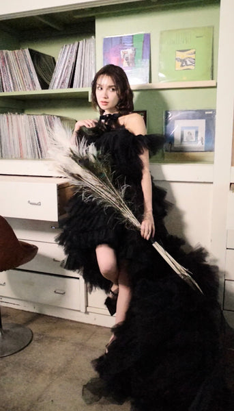 オフショルダー フリル ブラック ミニドレス(W362)