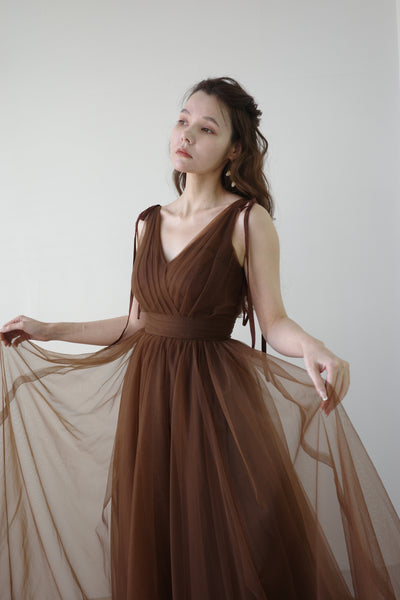 リボンショルダー Vネック ブラウン チュールドレス(W271)