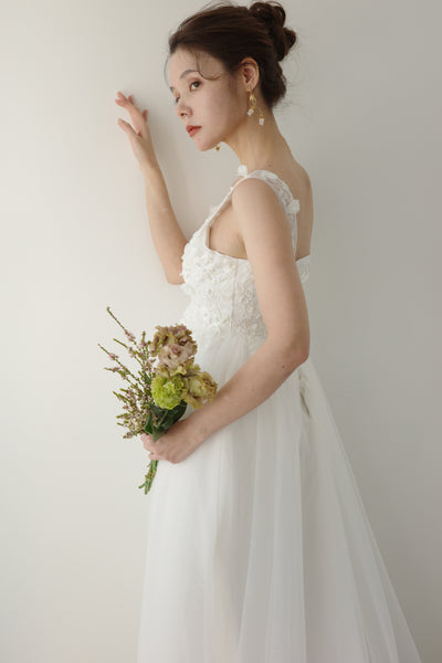 フラワーレース Vネック エンパイアラインドレス(W212)