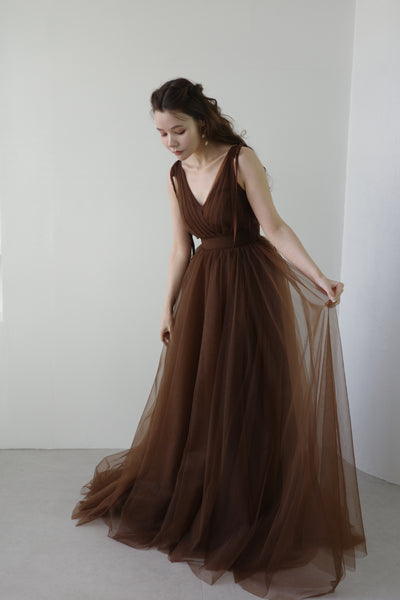 リボンショルダー Vネック ブラウン チュールドレス(W271)