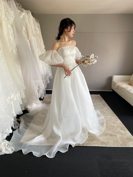 オフショルダー パフスリーブドレス(W307WH)