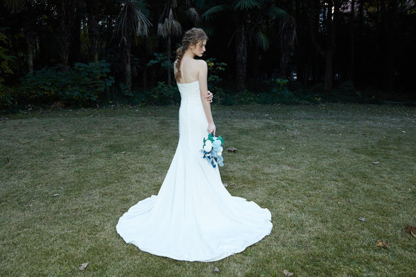 サテン ベアトップ ソフトマーメイドドレス(W205)