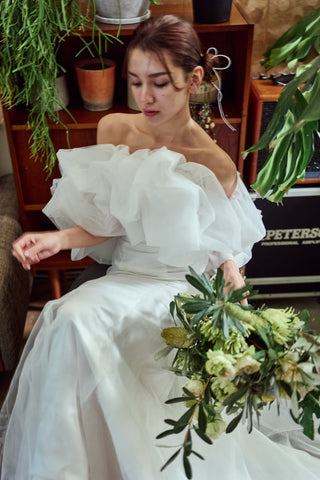 クラウドスリーブ オフショルダードレス（W365）