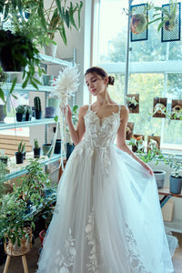 ハートカット 刺繍 Aラインドレス（W354）