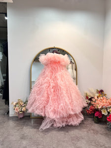 オフショルダー ボリューム フリルドレス ベビーピンク（W368BP）